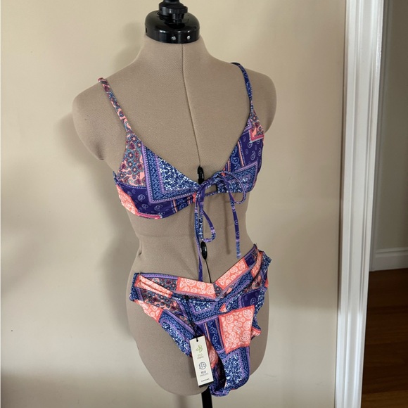 NWT One One bikini! - Picture 4 of 6